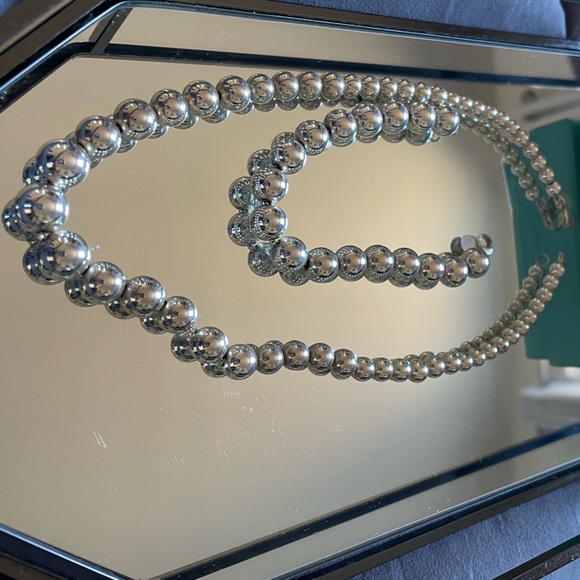 REPOSTING- TIFFANY & CO. ball bracelet and necklace 10mm - Picture 2 of 6